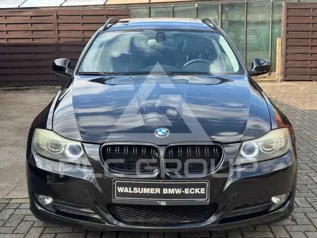 2009 BMW 330