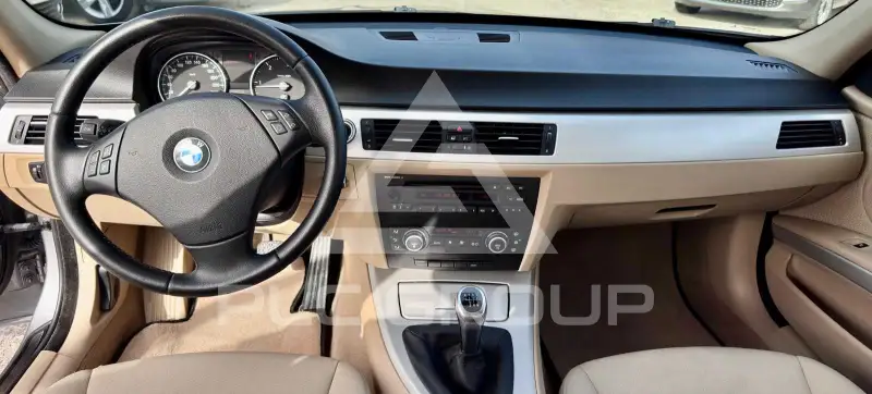 2009 BMW 330