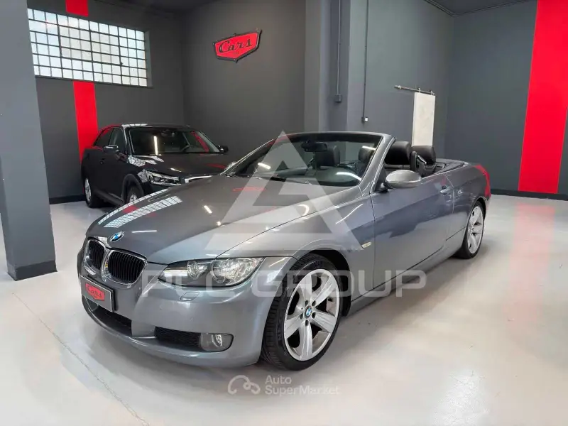 2009 BMW 330
