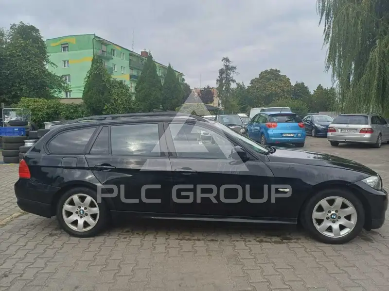 2009 BMW 330