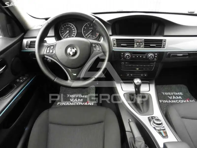 2009 BMW 330