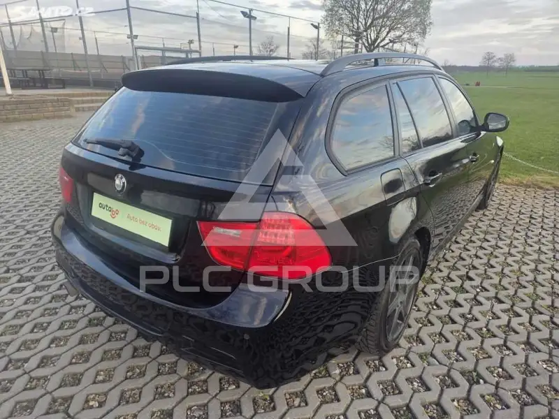 2009 BMW 330