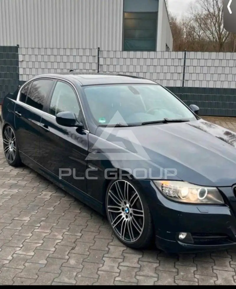 2009 BMW 330