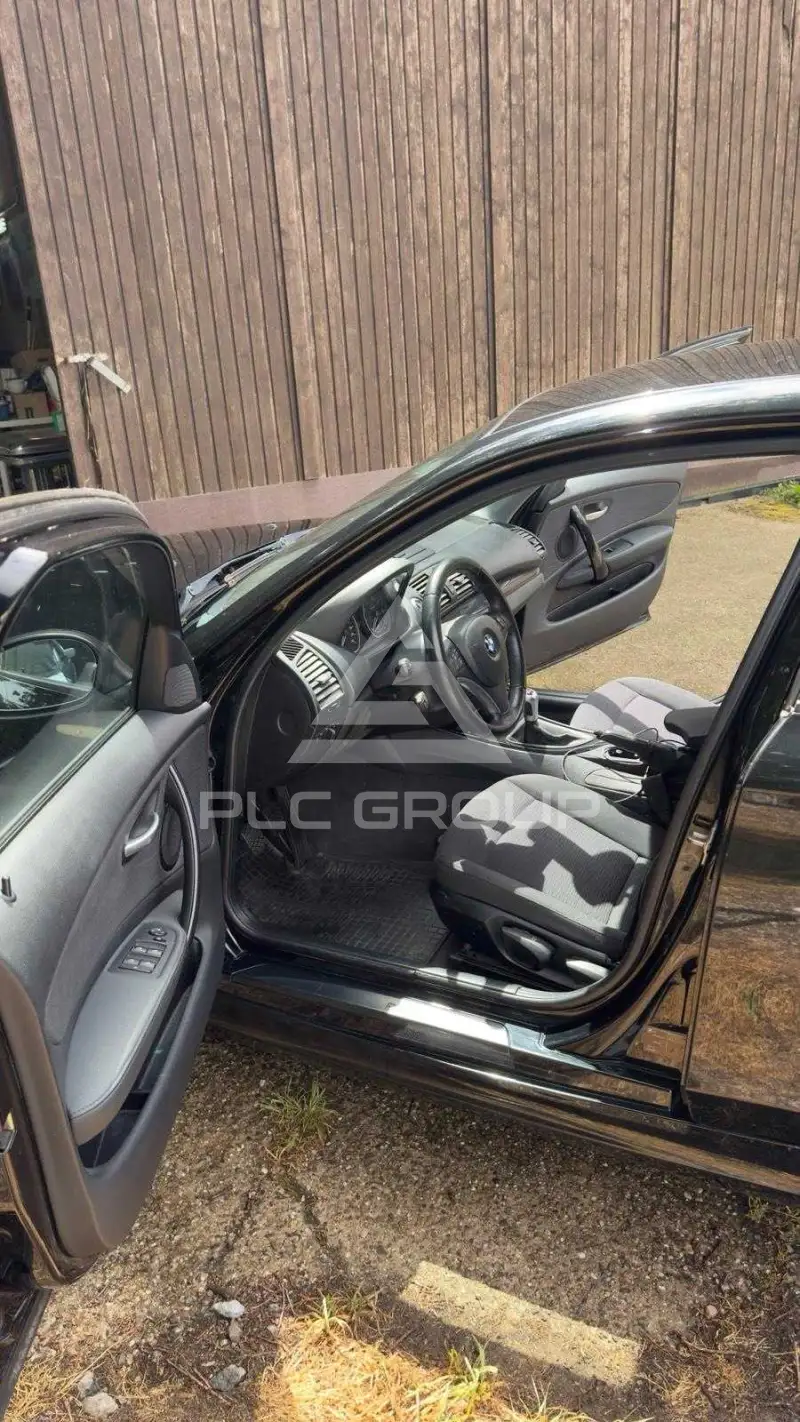 2009 BMW 120