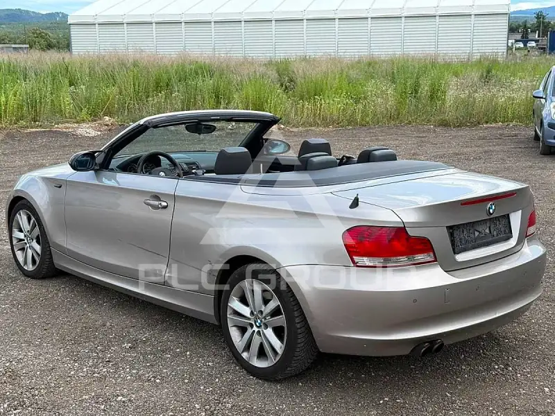2009 BMW 120