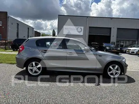 2009 BMW 120