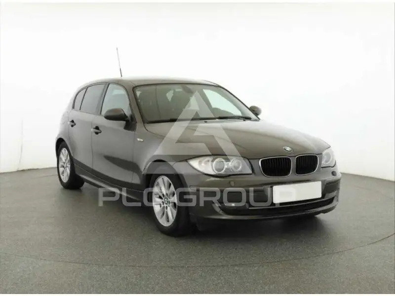 2009 BMW 120