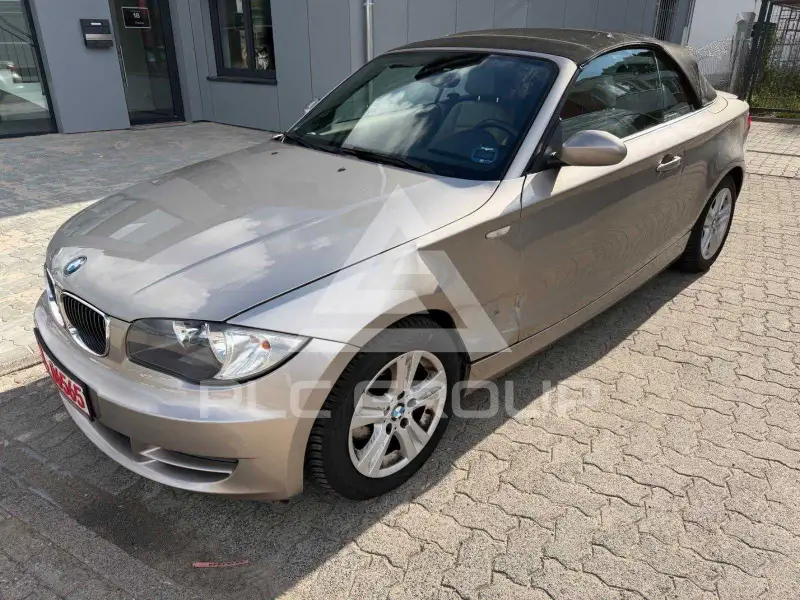 2009 BMW 120