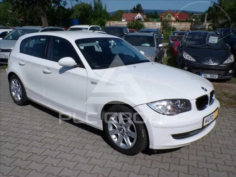 2009 BMW 120