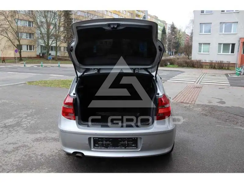2009 BMW 120