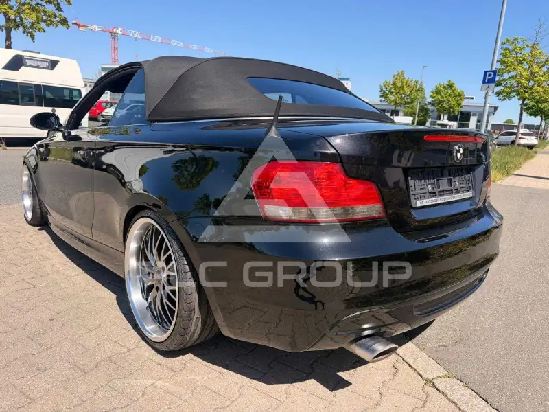2009 BMW 120