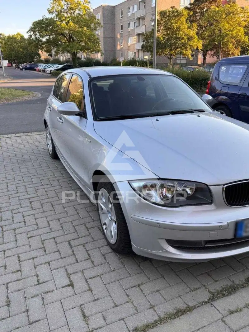 2009 BMW 120