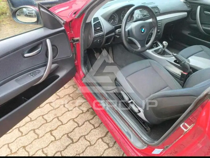 2009 BMW 120