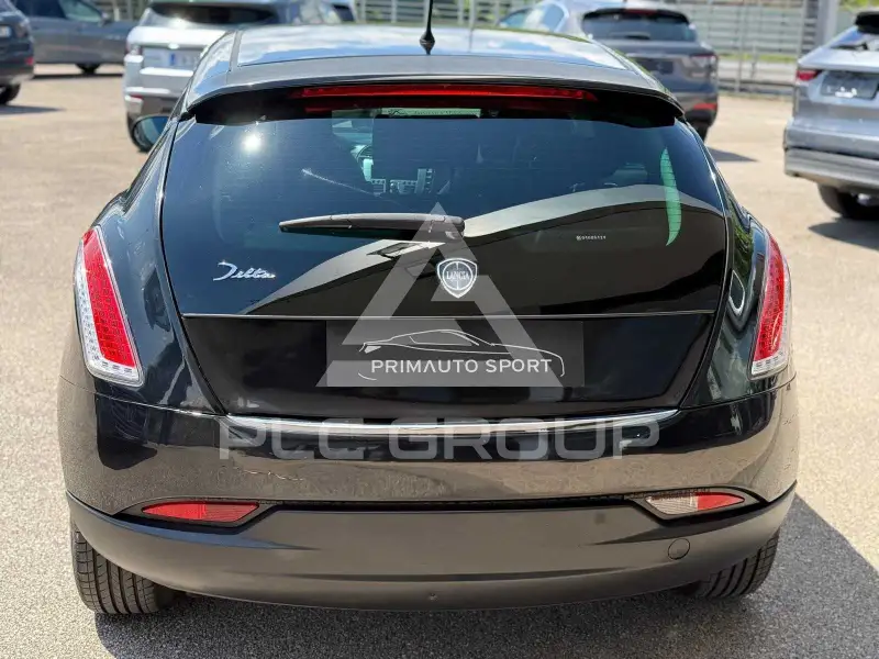 2009 Lancia Delta