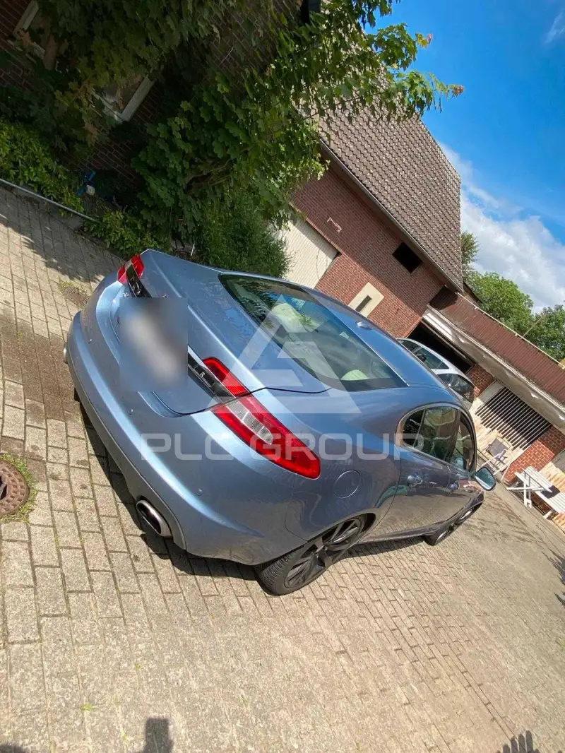 2009 Jaguar XF
