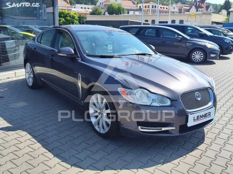 2009 Jaguar XF