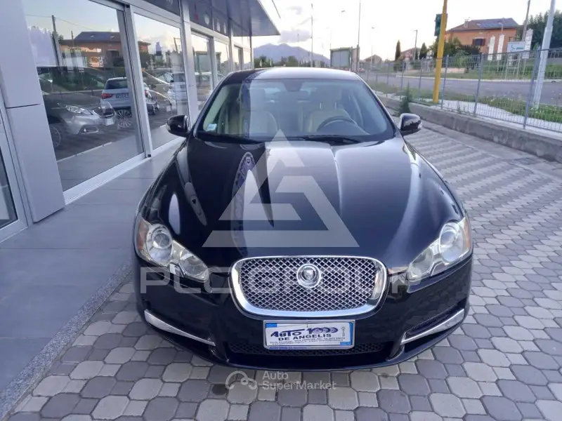 2009 Jaguar XF