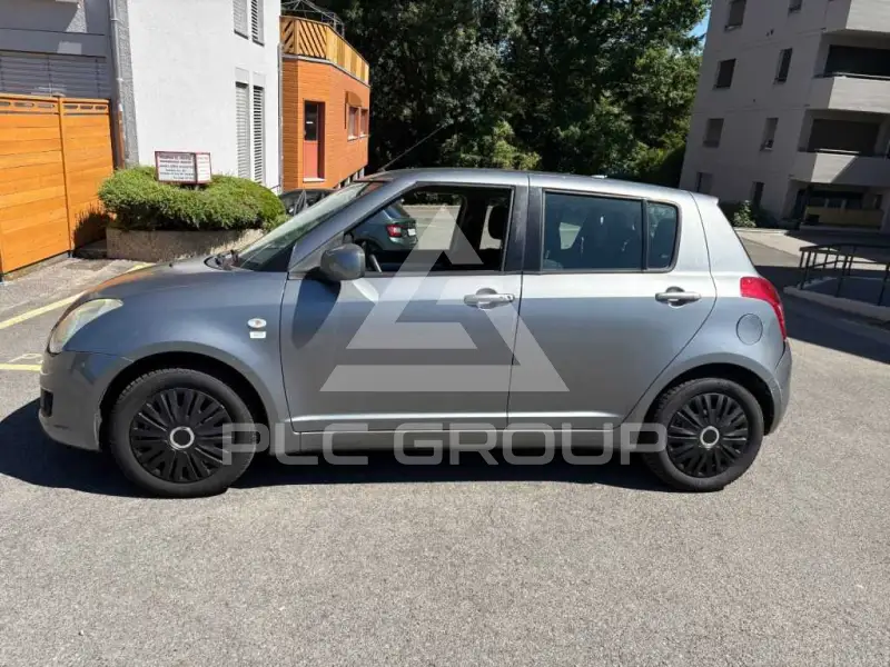2009 Suzuki SWIFT