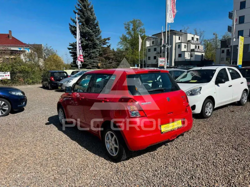 2009 Suzuki SWIFT