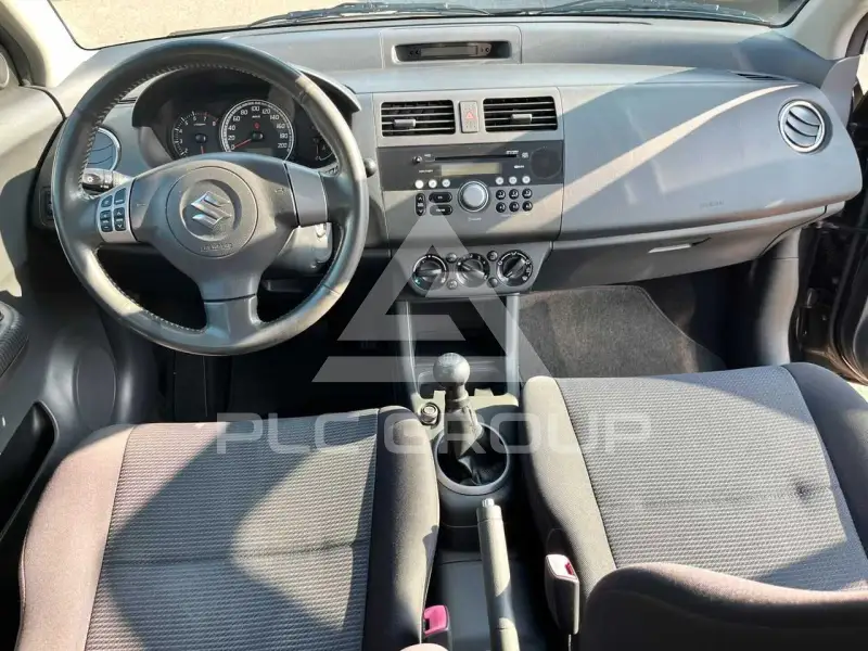 2009 Suzuki SWIFT