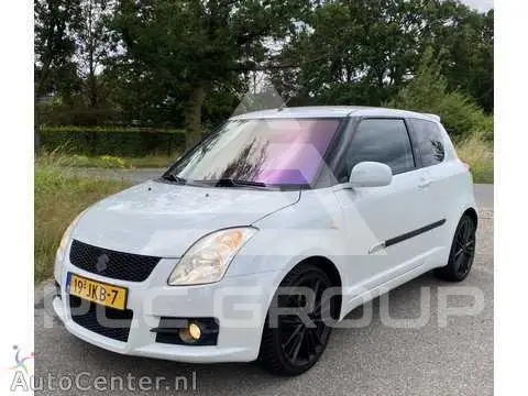 2009 Suzuki SWIFT