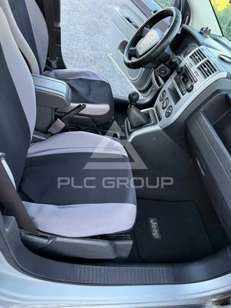 2009 Jeep COMPASS