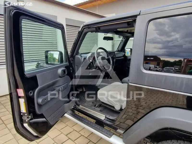 2009 Jeep WRANGLER