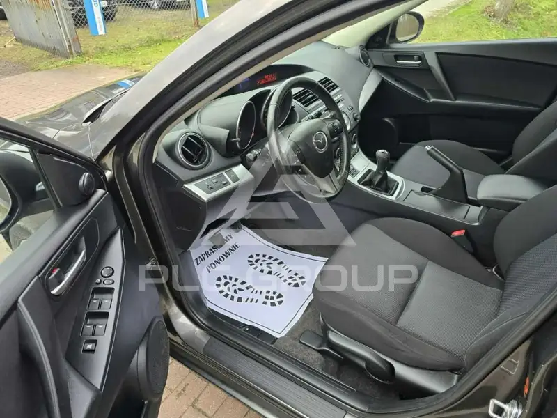 2009 Mazda 3