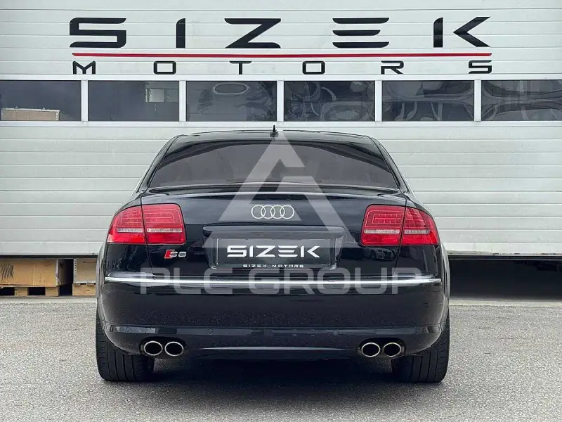 2009 Audi A8