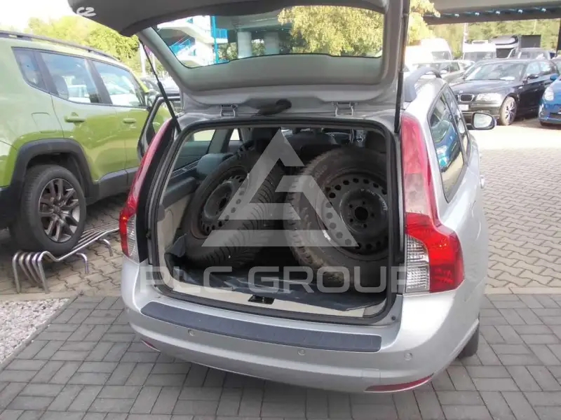 2009 Volvo V50