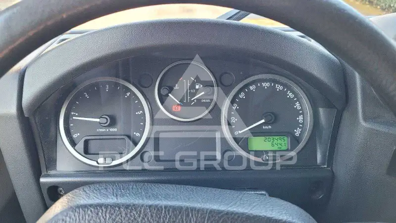 2009 Land Rover DEFENDER