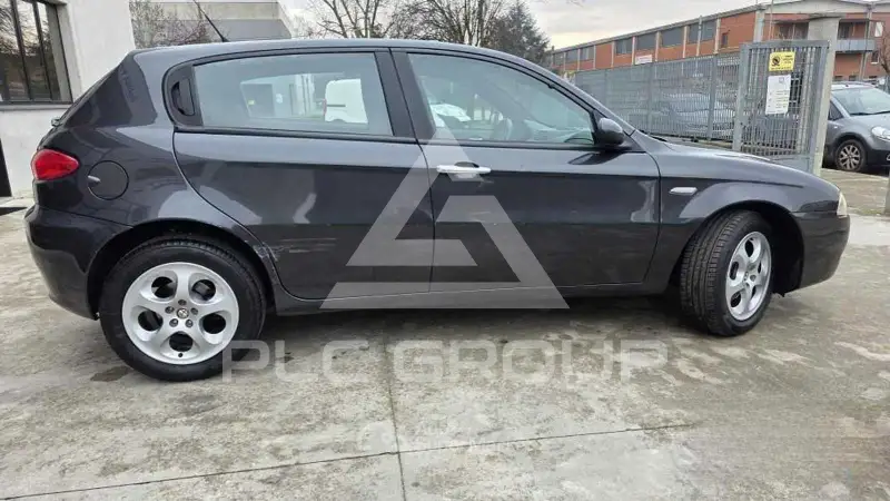 2009 Alfa Romeo 147
