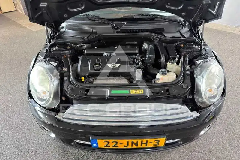 2009 Mini COOPER