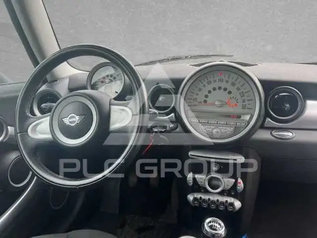 2009 Mini COOPER