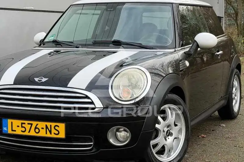 2009 Mini COOPER