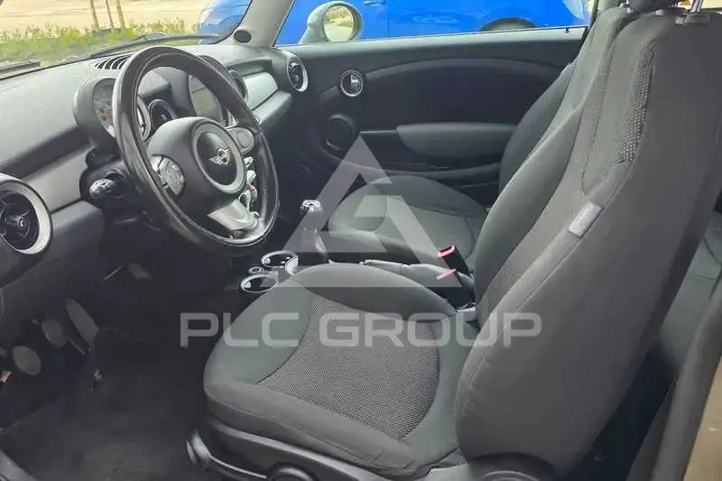 2009 Mini COOPER