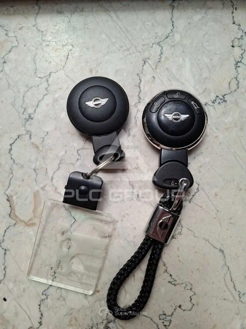 2009 Mini COOPER