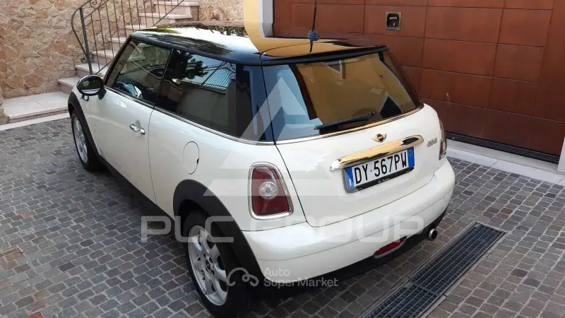 2009 Mini COOPER