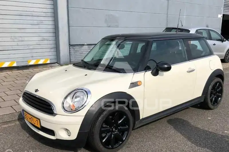 2009 Mini COOPER