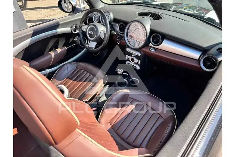 2009 Mini COOPER