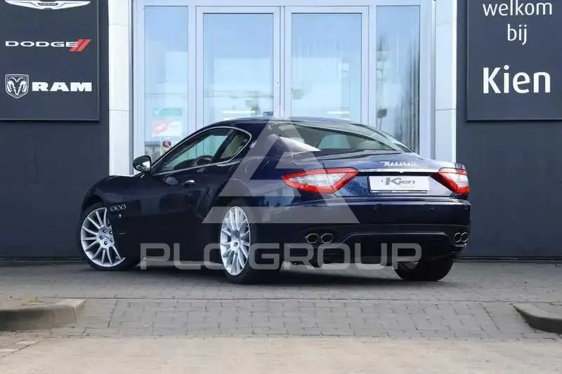 2009 Maserati GRANTURISMO