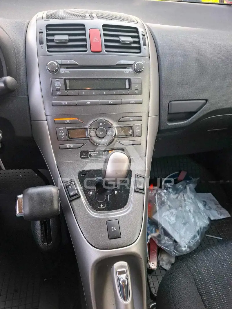 2009 Toyota AURIS