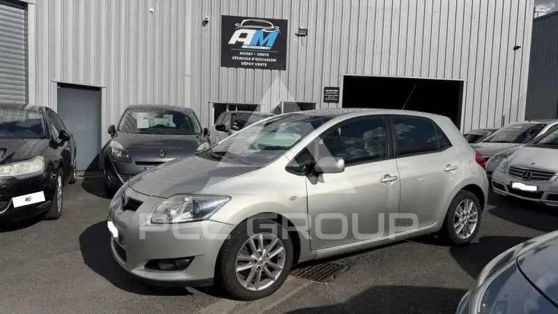 2009 Toyota AURIS