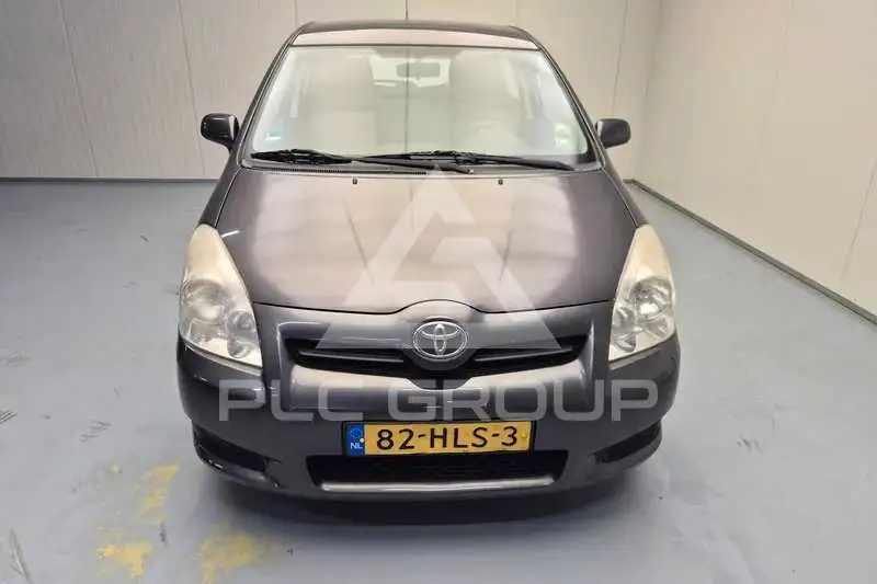 2009 Toyota VERSO