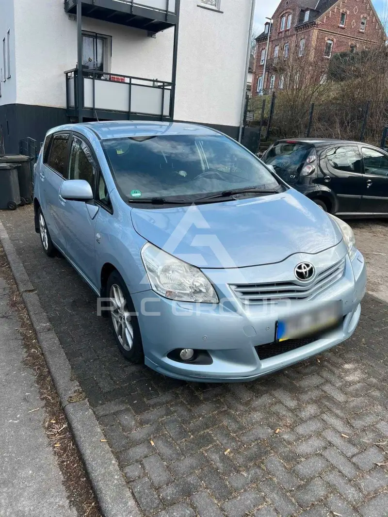 2009 Toyota VERSO