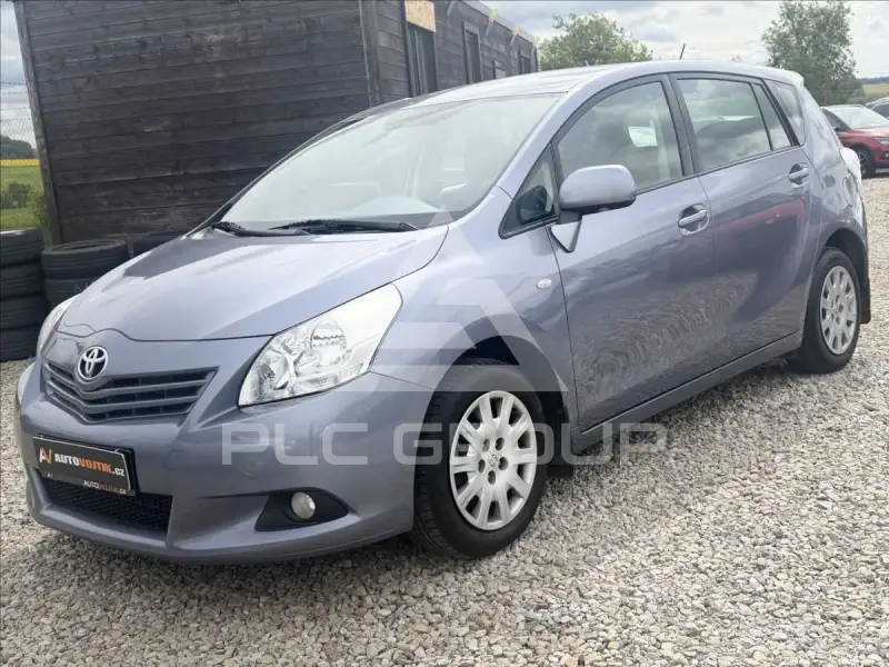 2009 Toyota VERSO
