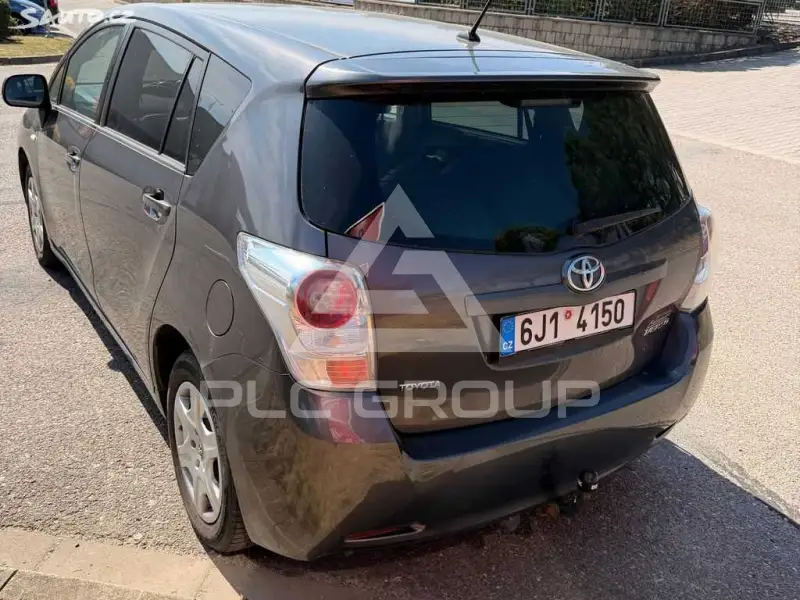 2009 Toyota VERSO