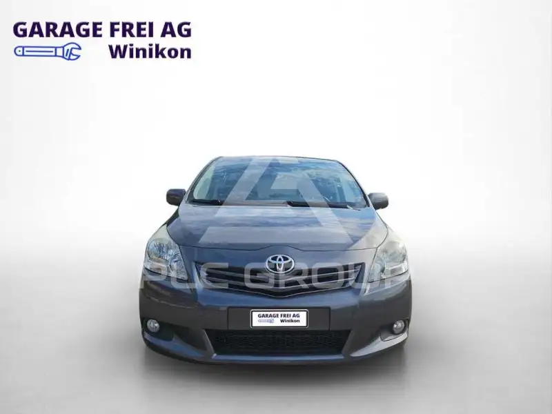2009 Toyota VERSO