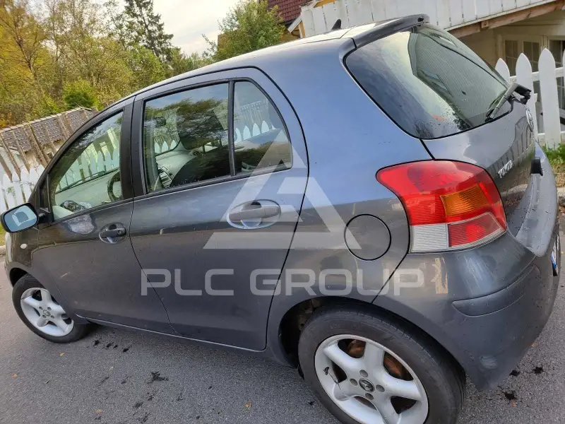 2009 Toyota YARIS