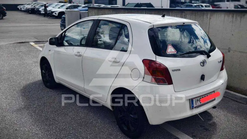 2009 Toyota YARIS